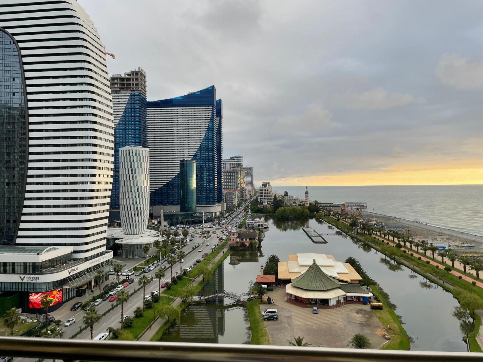 Batumi Seaside Magnolia Διαμέρισμα Εξωτερικό φωτογραφία